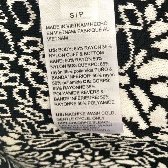 NWOT White House Black Market Jacquard Halter Neck Sweater Size S - Picture 9 of 10